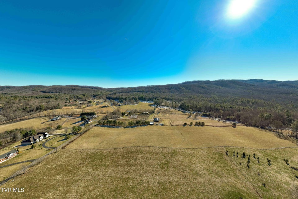 Photo #39: 1738 Harbin Hill Road