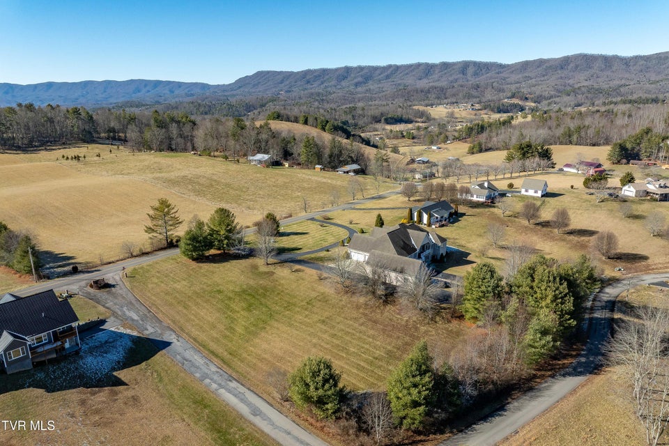 Photo #50: 1738 Harbin Hill Road