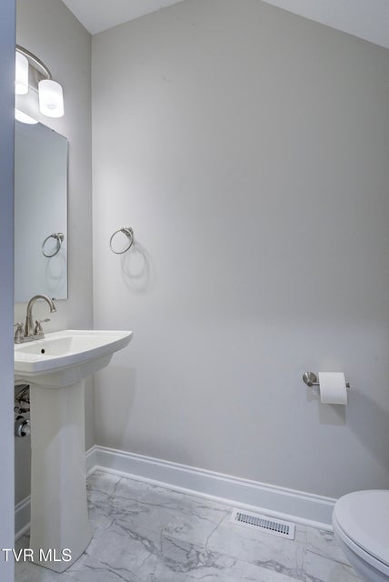 Photo #16: 872 Ava Drive