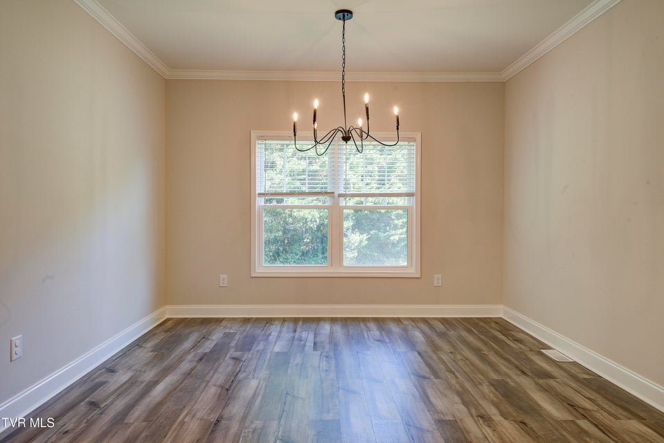 Photo #10: 872 Ava Drive