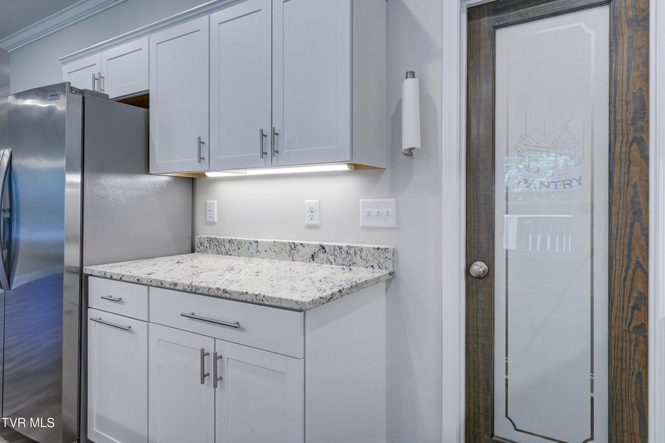 Photo #19: 872 Ava Drive