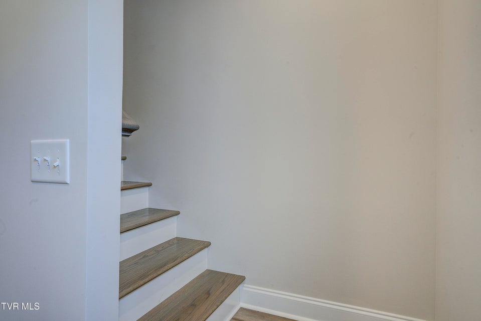 Photo #21: 872 Ava Drive