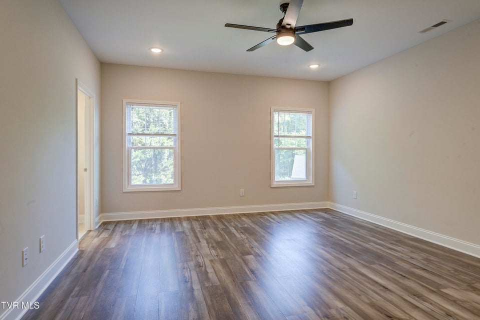 Photo #23: 872 Ava Drive