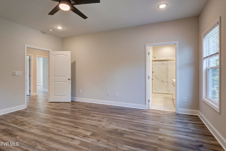 Photo #24: 872 Ava Drive