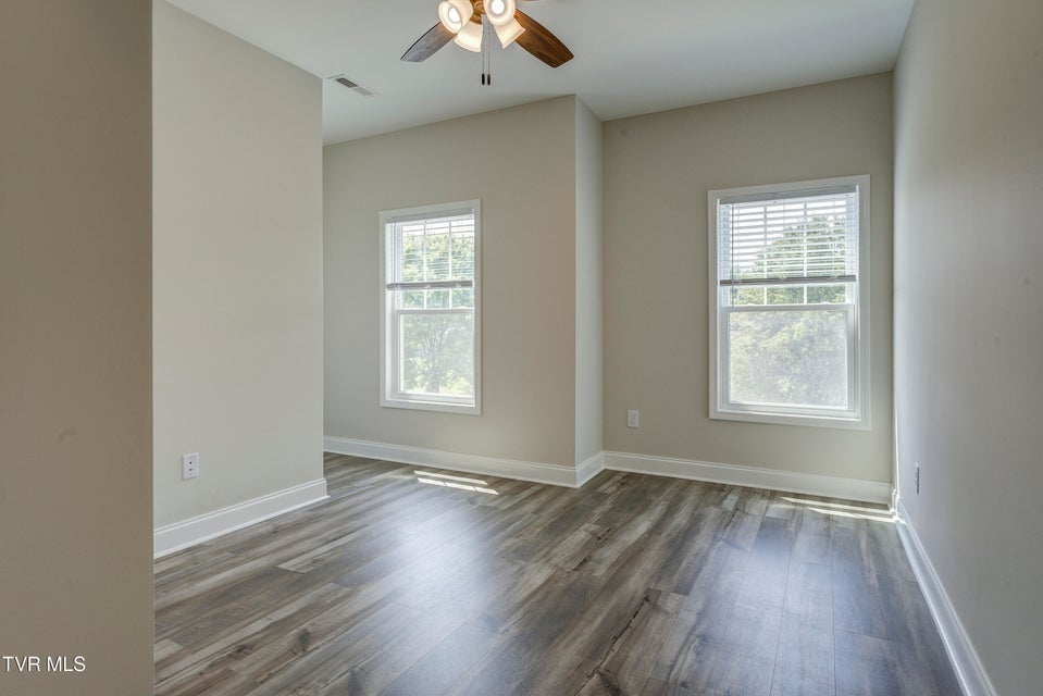 Photo #32: 872 Ava Drive