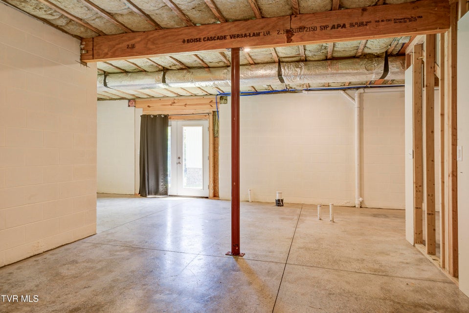 Photo #36: 872 Ava Drive