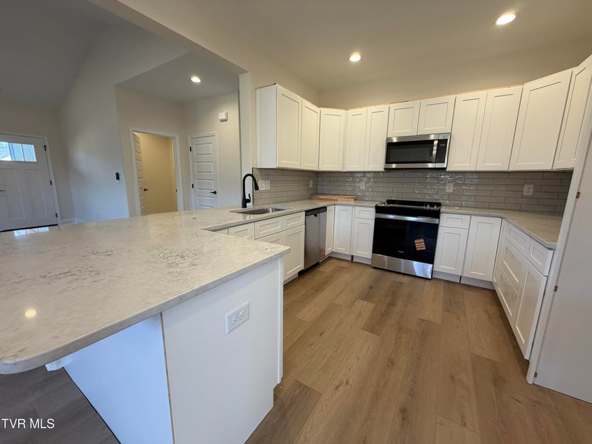 Photo #6: 144 Ervin Loop