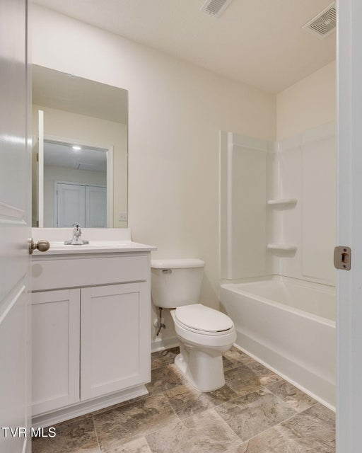 Photo #21: 30 Moon Rock Court