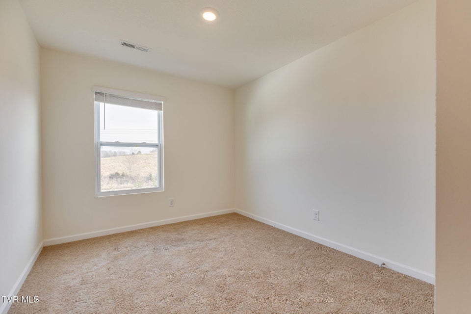 Photo #22: 30 Moon Rock Court