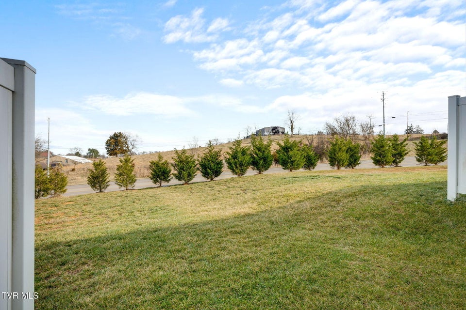 Photo #29: 30 Moon Rock Court