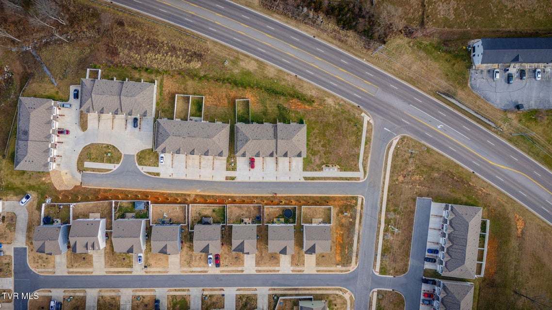 Photo #33: 30 Moon Rock Court