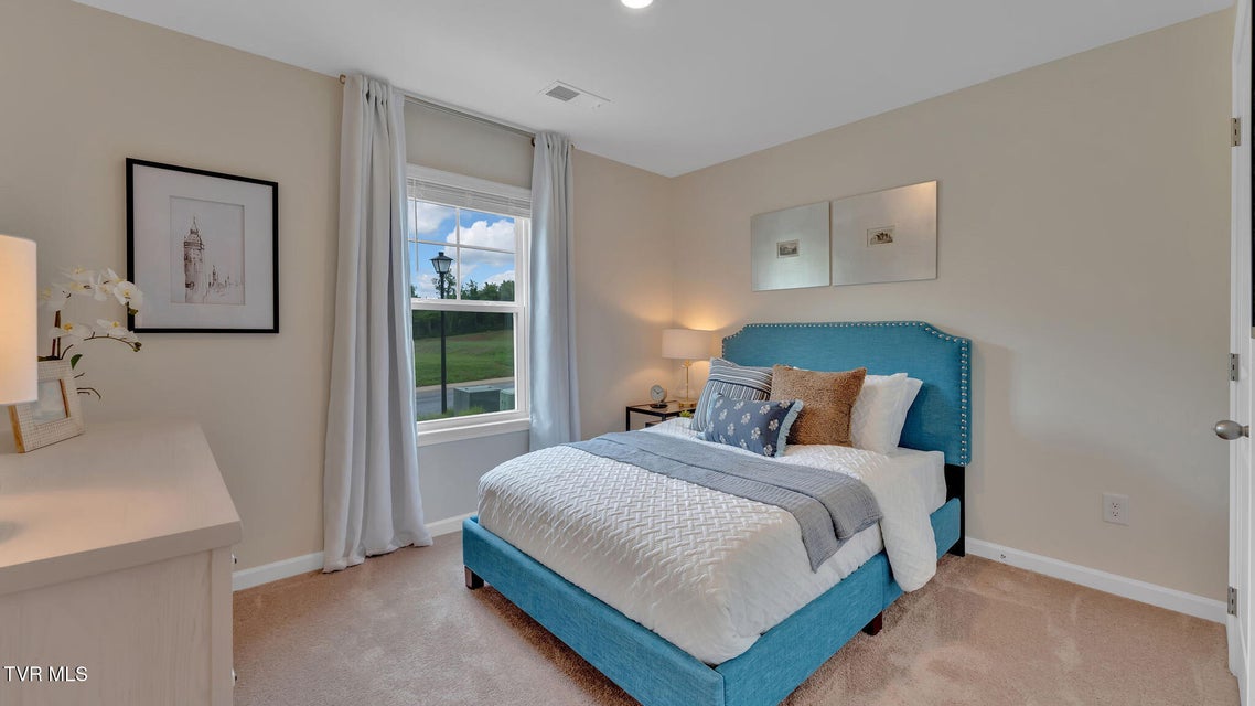 Photo #15: 126 Mint Court 