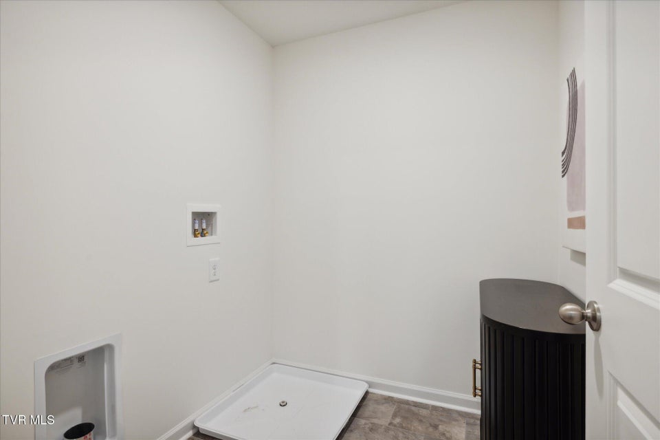 Photo #14: 138 Mint Court 