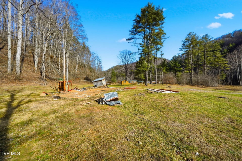 Photo #16: 8485 Highway 91 N 