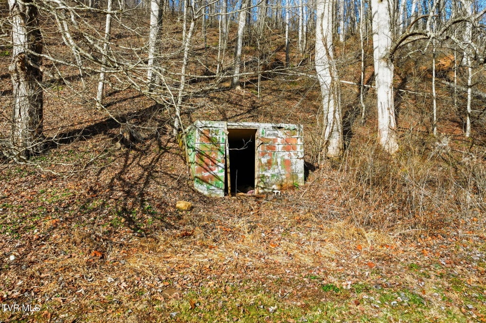 Photo #18: 8485 Highway 91 N 