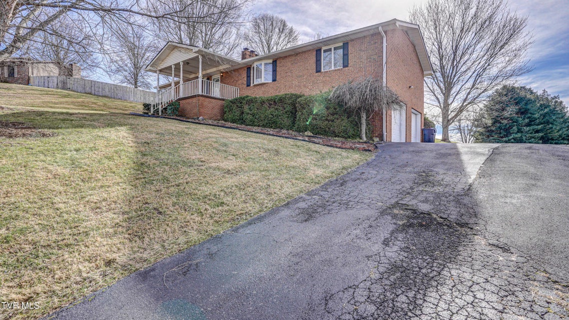 Photo #3: 310 Winegate Road