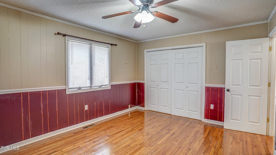 Photo #27: 310 Winegate Road