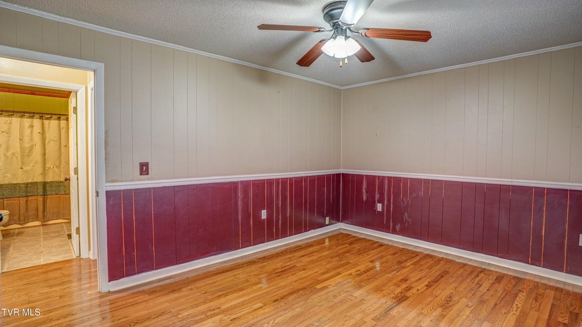 Photo #29: 310 Winegate Road