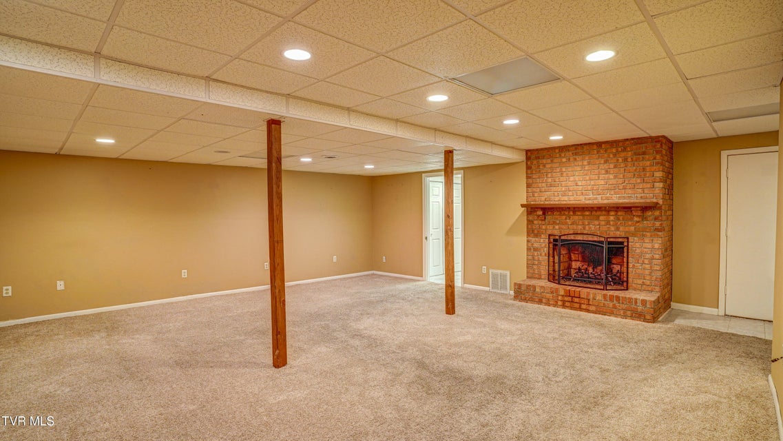 Photo #39: 310 Winegate Road