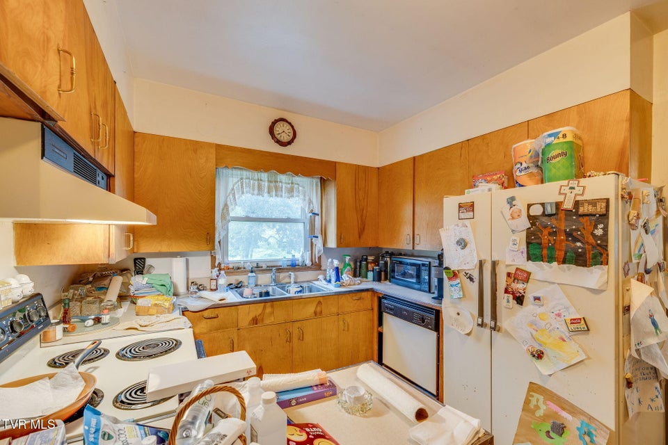 Photo #12: 4136 Ridge Road