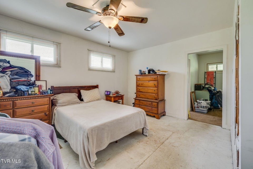 Photo #16: 4136 Ridge Road