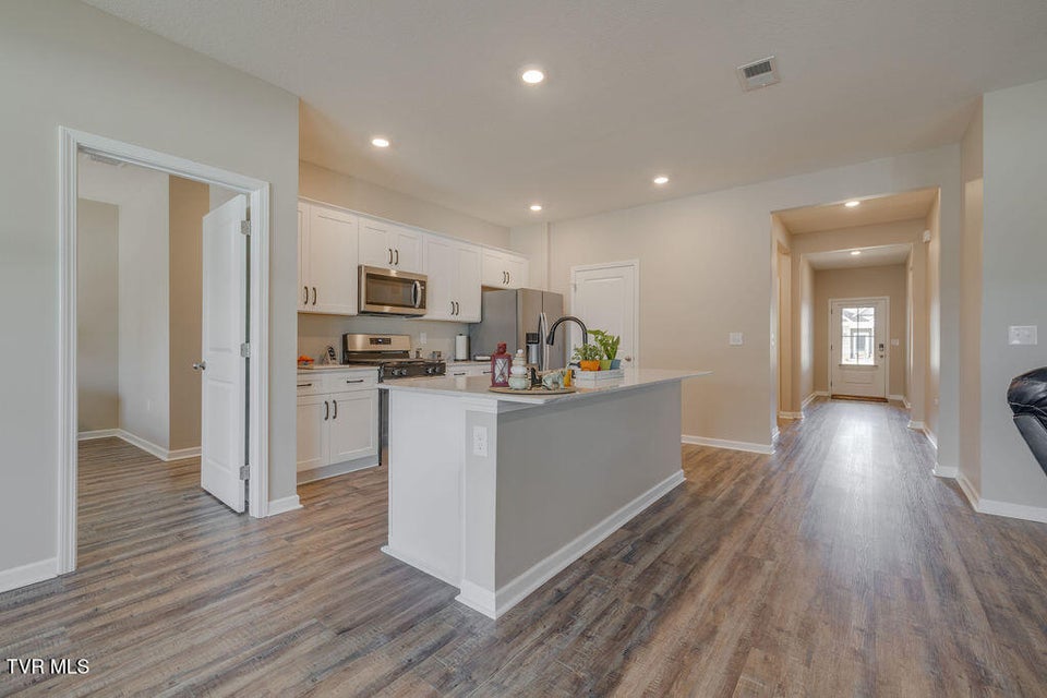 Photo #8: 331 Terrapin Drive