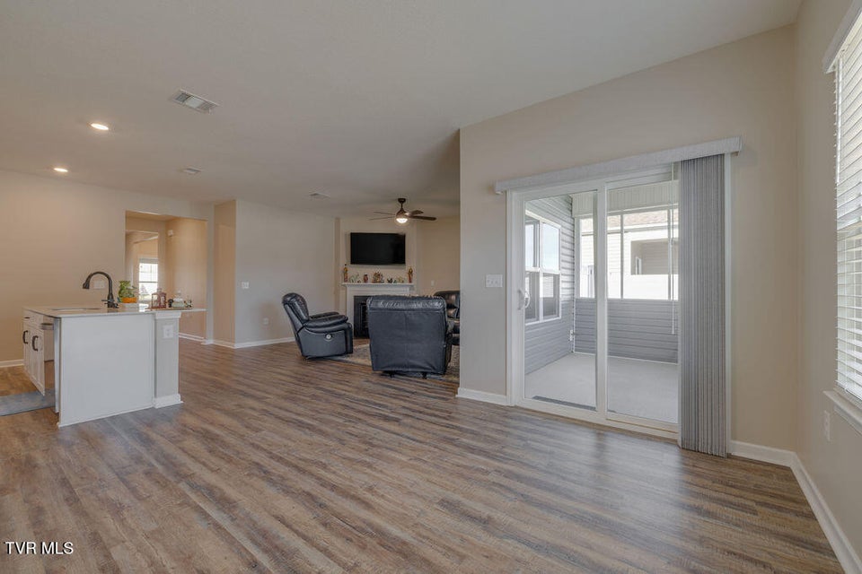 Photo #14: 331 Terrapin Drive