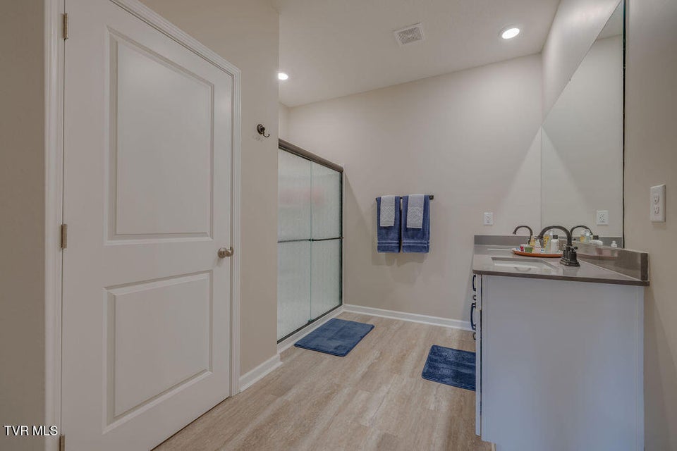 Photo #23: 331 Terrapin Drive