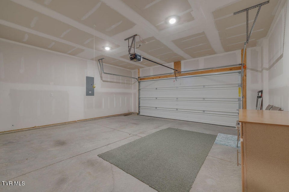 Photo #33: 331 Terrapin Drive