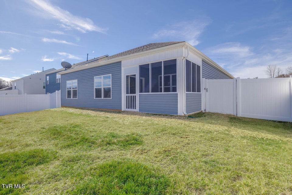 Photo #37: 331 Terrapin Drive