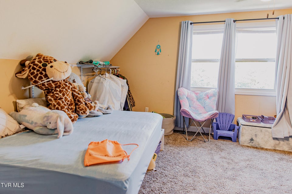 Photo #16: 948 Chestnut Grove Road