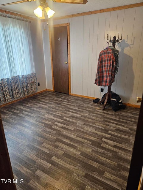 Photo #30: 205 Wood Avenue