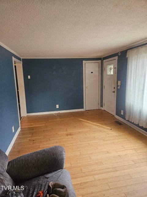 Photo #5: 205 Wood Avenue