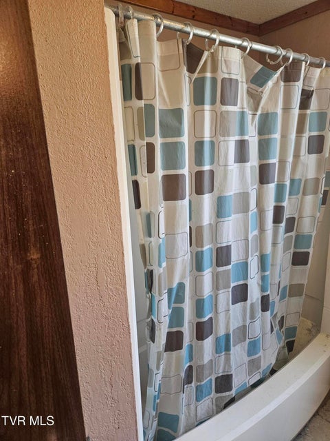 Photo #20: 205 Wood Avenue