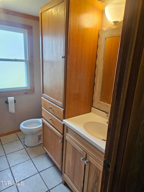 Photo #23: 205 Wood Avenue