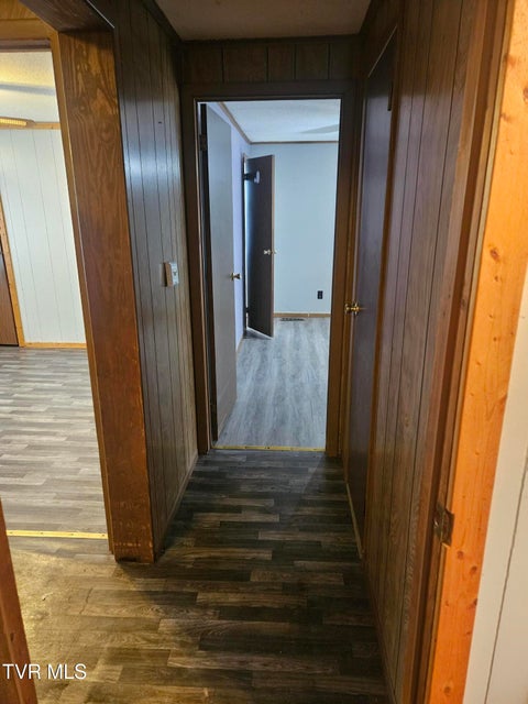 Photo #29: 205 Wood Avenue