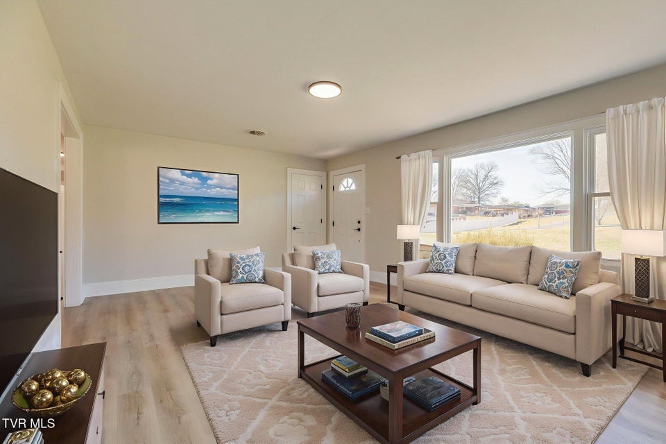 Photo #4: 146 Carlton Road