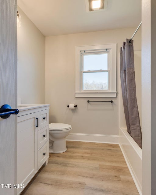 Photo #21: 146 Carlton Road