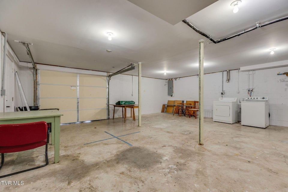 Photo #30: 146 Carlton Road