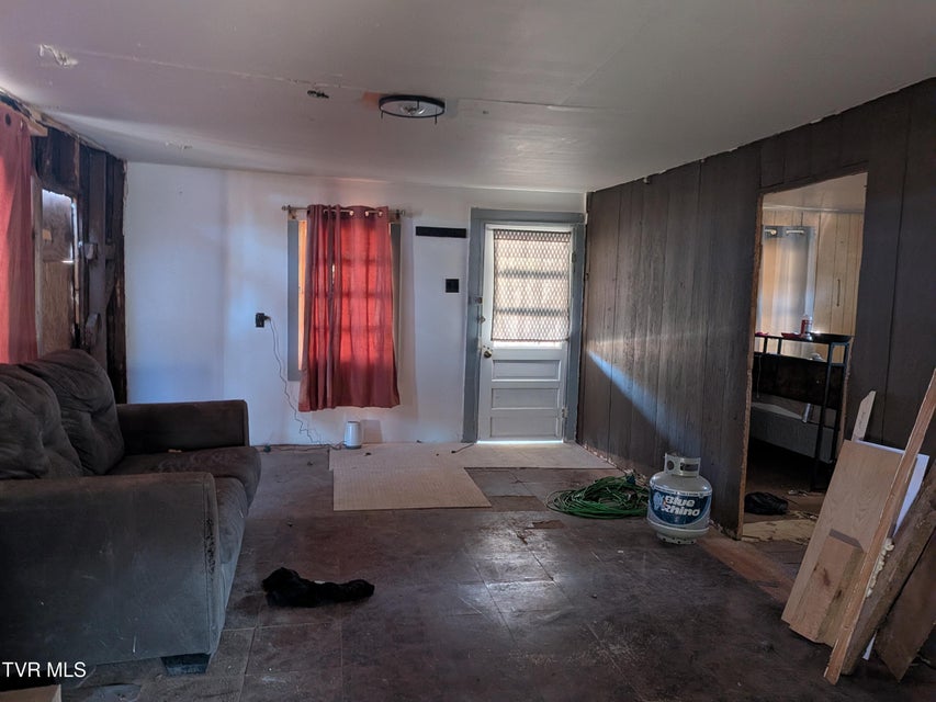 Photo #29: 580 Cartwheel Road