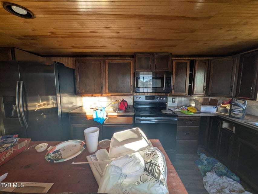 Photo #19: 580 Cartwheel Road