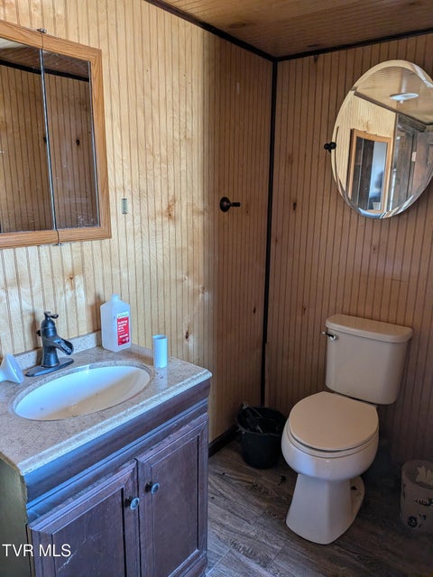 Photo #15: 580 Cartwheel Road