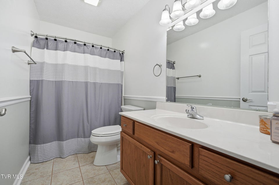 Photo #32: 1115 Daisy Lane