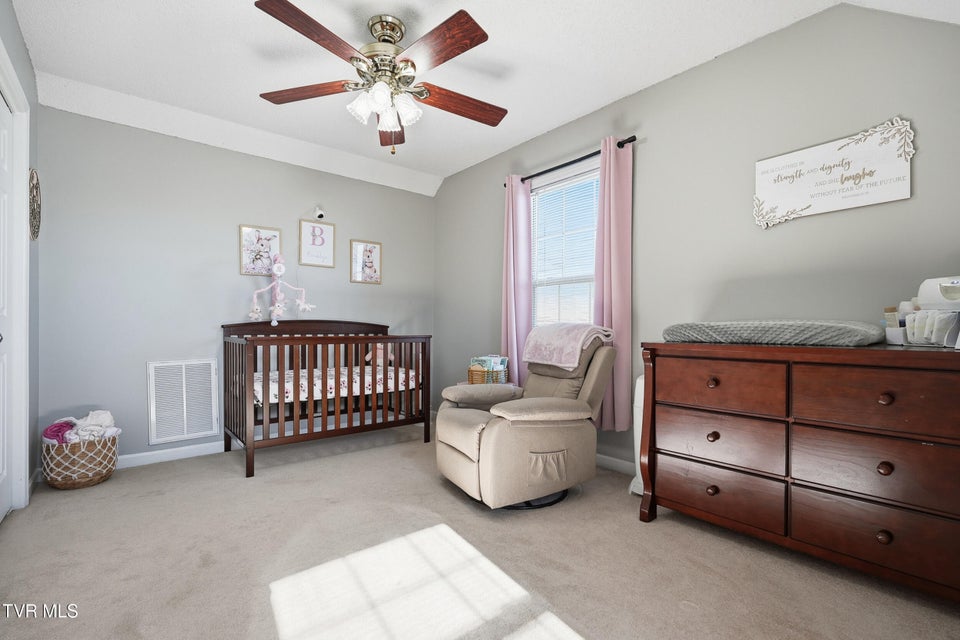 Photo #25: 1115 Daisy Lane