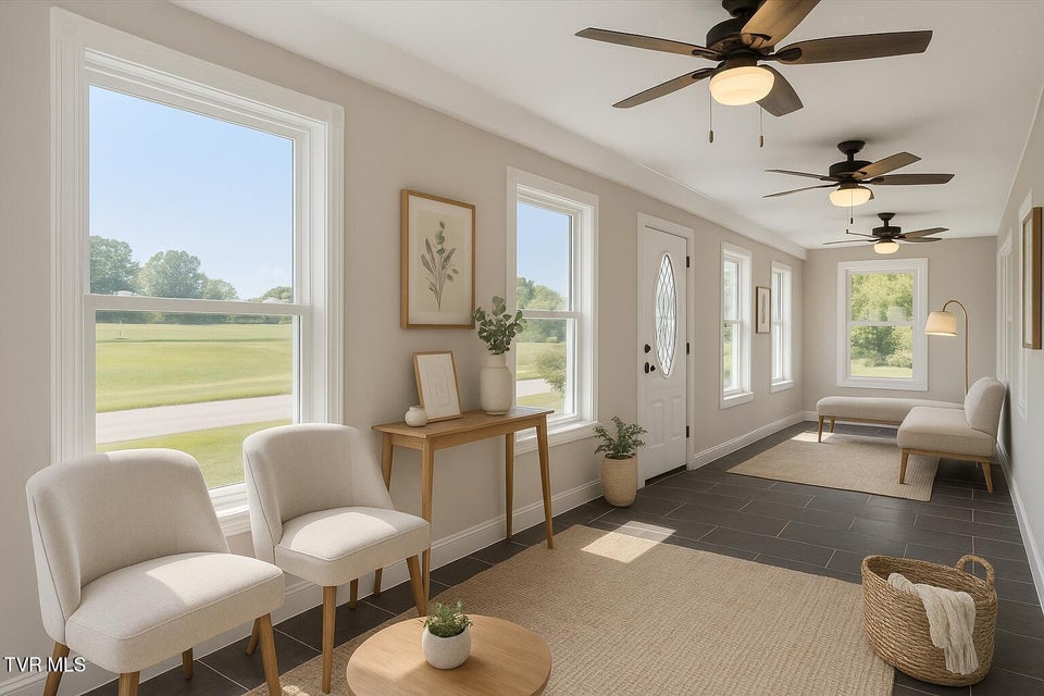 Photo #4: 16106 Lee Highway