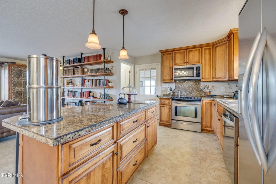 Photo #16: 2040 Warrensburg Road