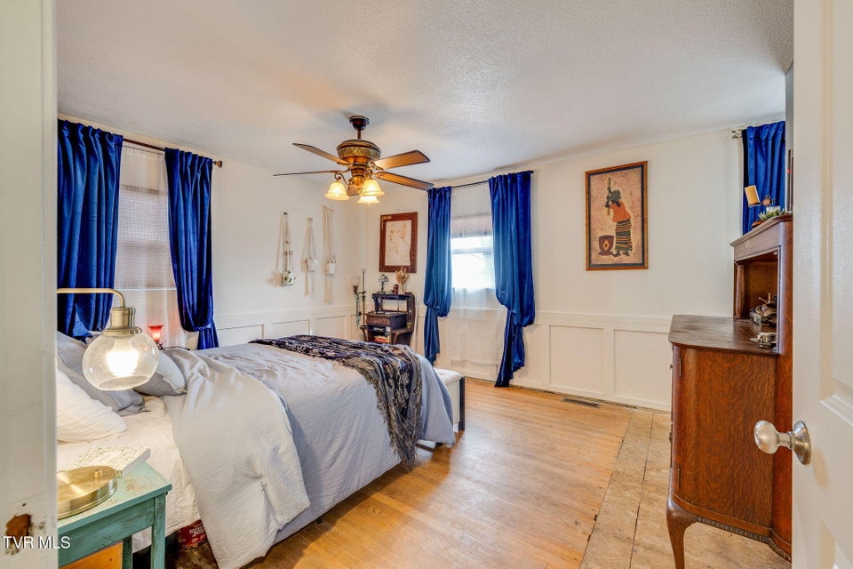 Photo #18: 2040 Warrensburg Road