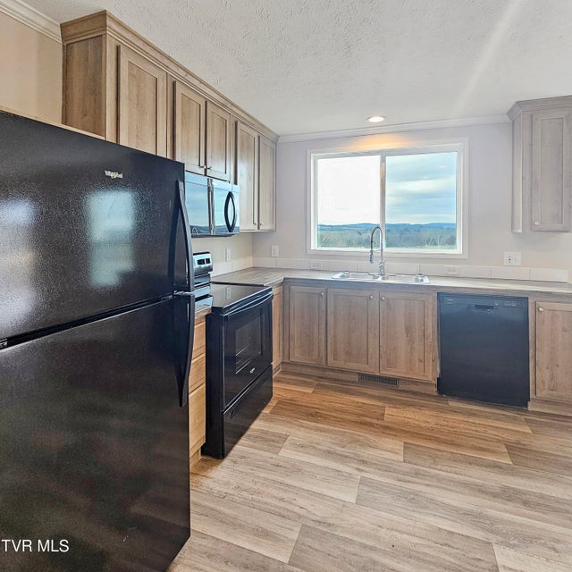 Photo #15: 2105 Flea Ridge Road