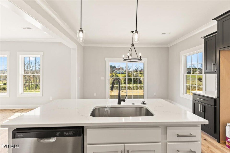 Photo #10: 1270 Cabot Cove