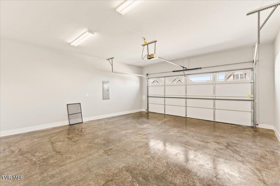 Photo #41: 1270 Cabot Cove